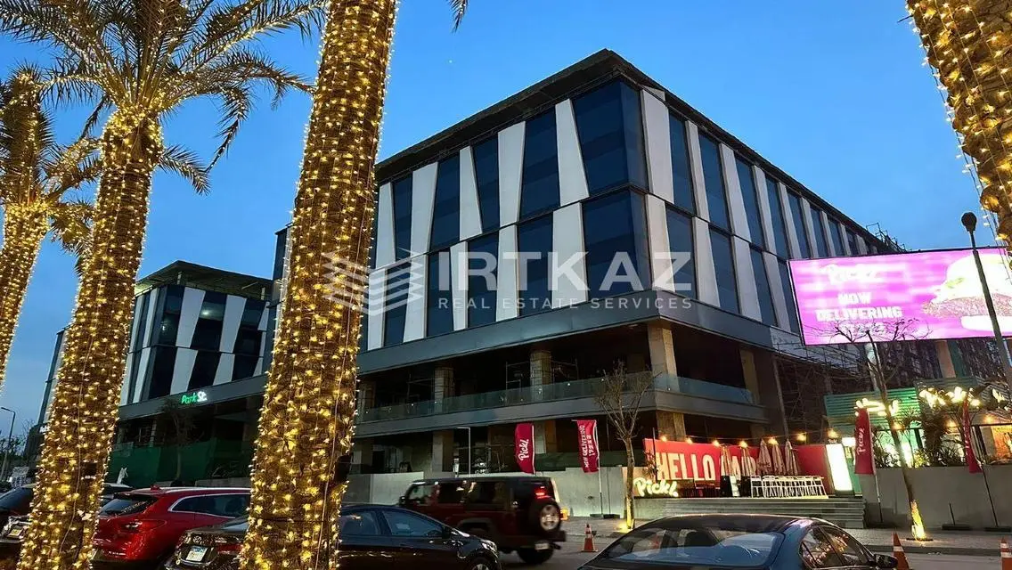 شقة مميزة للإيجار 450 متر في مبنى حديث