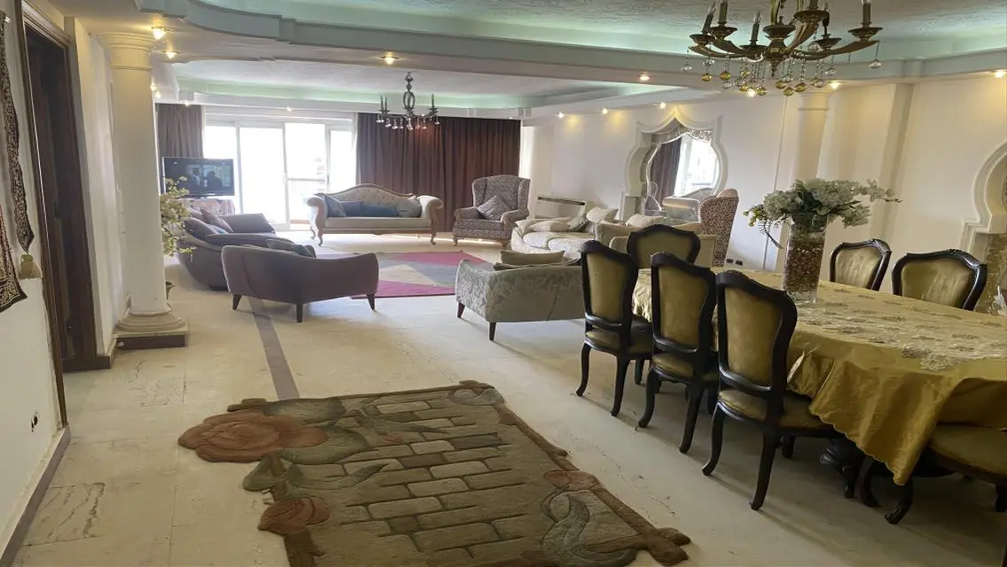 Luxury Apartment with Modern Design in A-Class