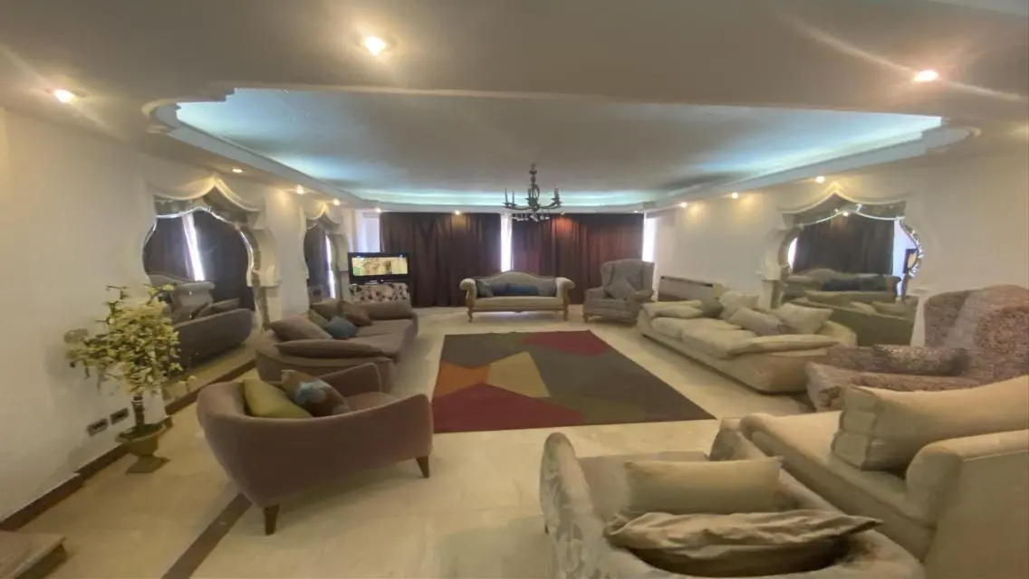 Luxury Apartment with Modern Design in A-Class