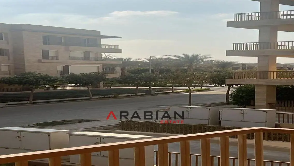 شقة استثنائية للعرض مع إطلالات رائعة
