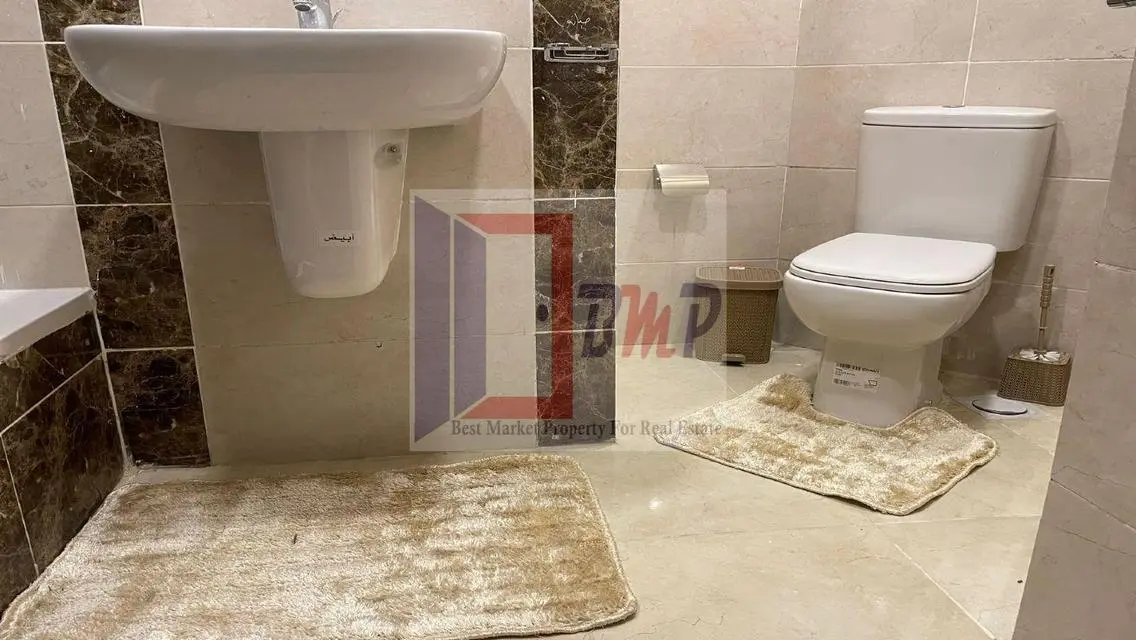 شقة رائعة للبيع في منطقة مميزة