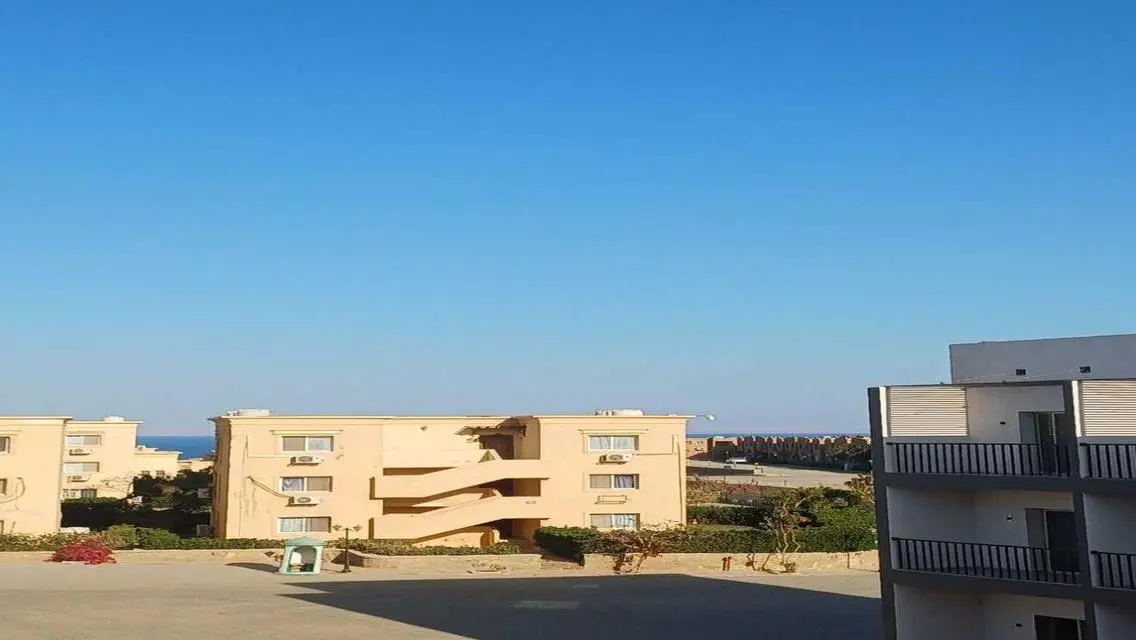 Luxurious 85 sqm Apartment with Security Guard