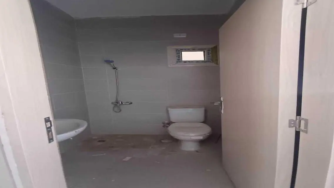Luxurious 85 sqm Apartment with Security Guard