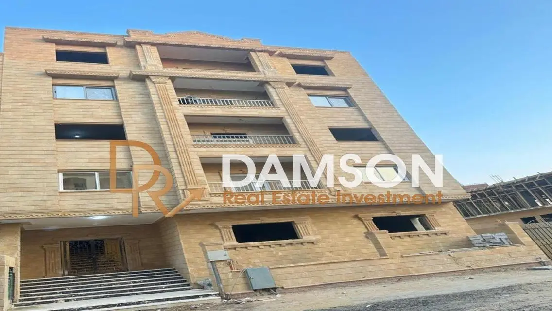 فيلا رائعة بمساحة فسيحة للبيع