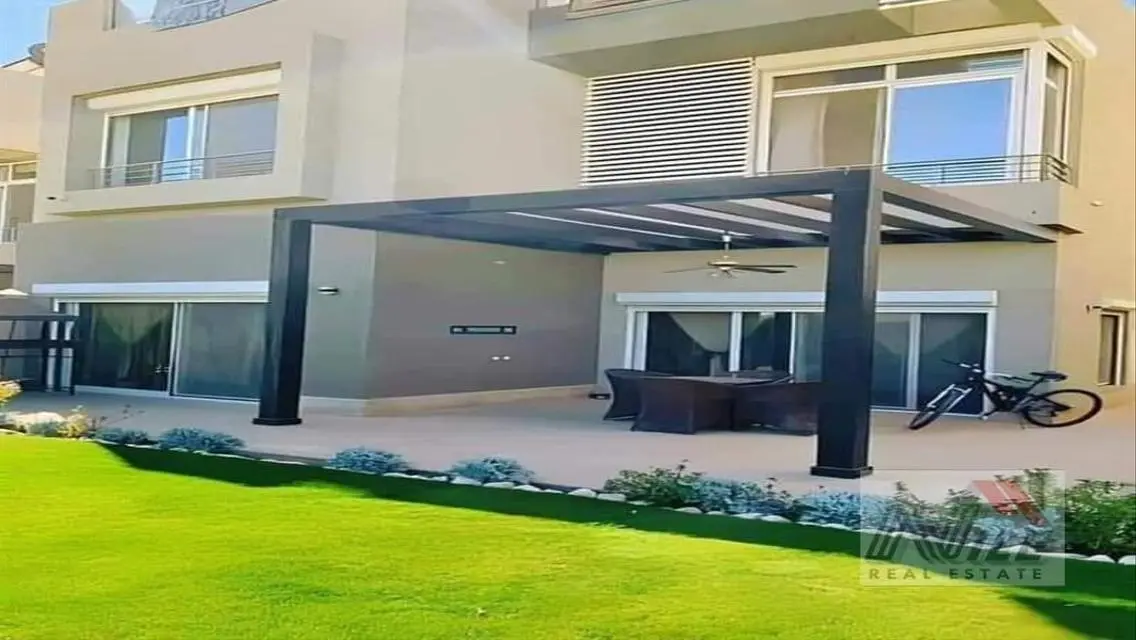 فيلات فاخرة بمساحة شاسعة للبيع في النيل