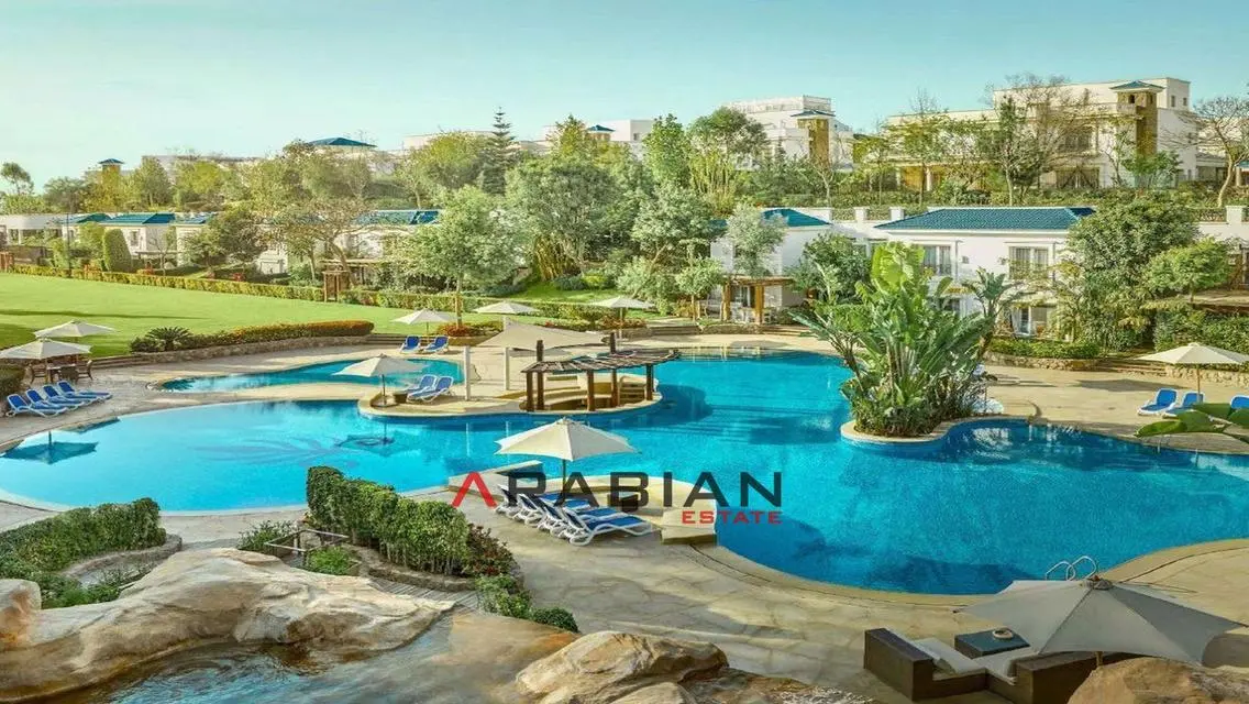 Luxurious Apartment with Spacious Layout in Cairo's Prime Area
