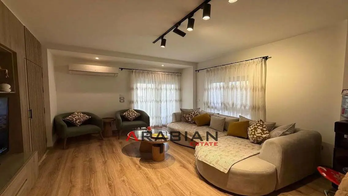 Luxurious Apartment with Spacious Layout in Cairo's Prime Area