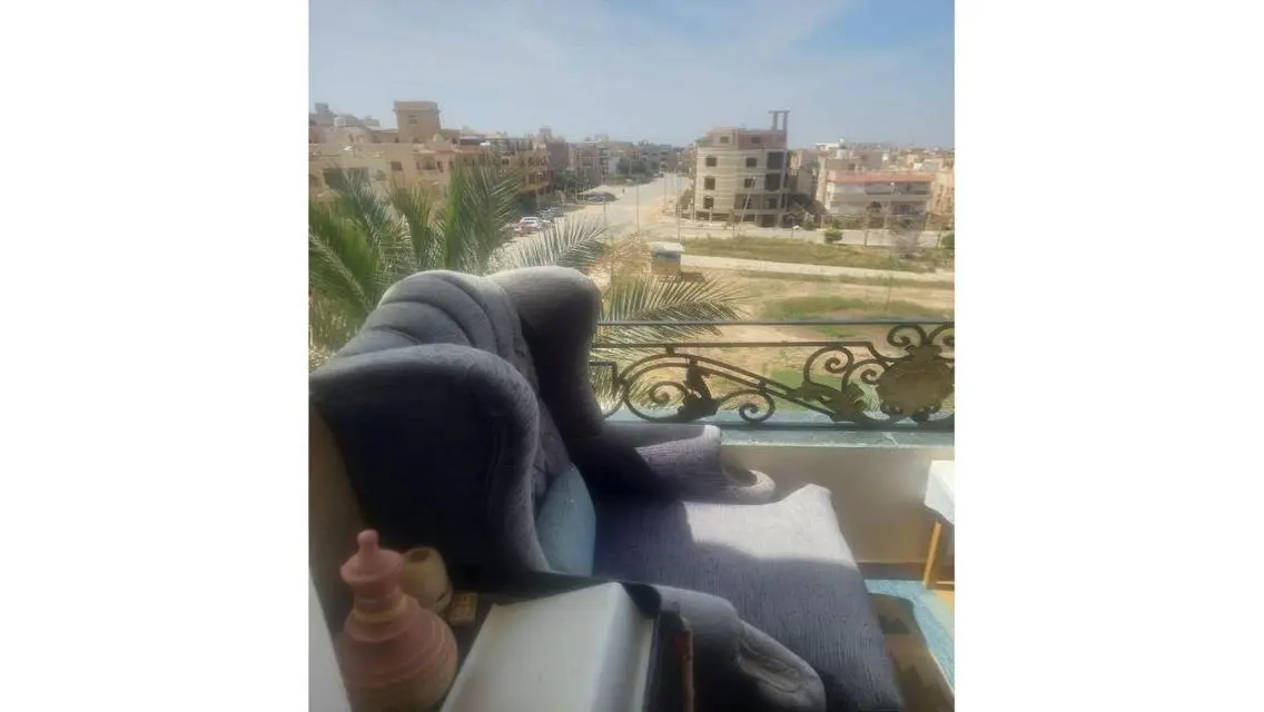 فيلا فاخرة مع حديقة ومسبح خاص للبيع