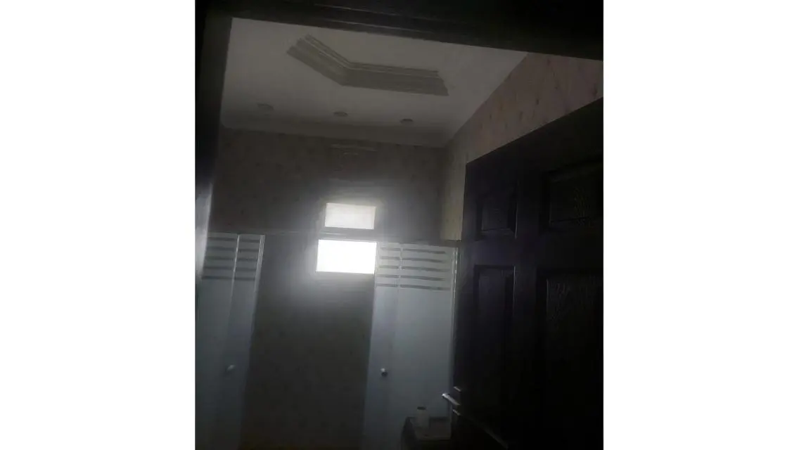 فيلا فاخرة مع حديقة ومسبح خاص للبيع