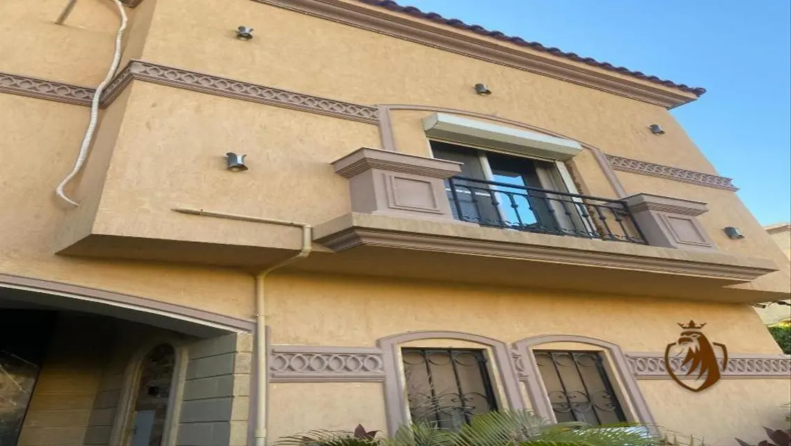 Luxury Apartment for Sale in Rehab City