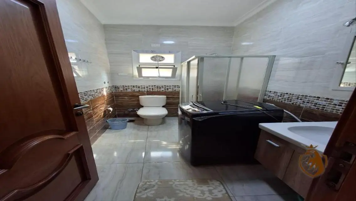 Luxury Apartment for Sale in Rehab City - 460 sqm
