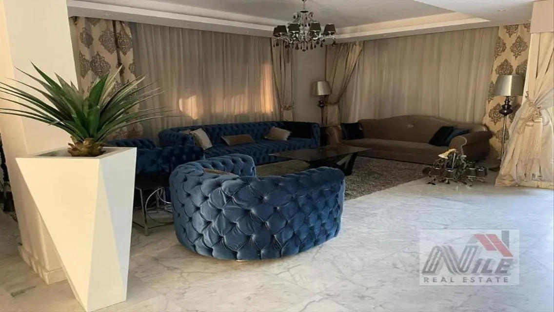 Luxury Villa for Sale - 560 Sqm with Private Pool and Garden