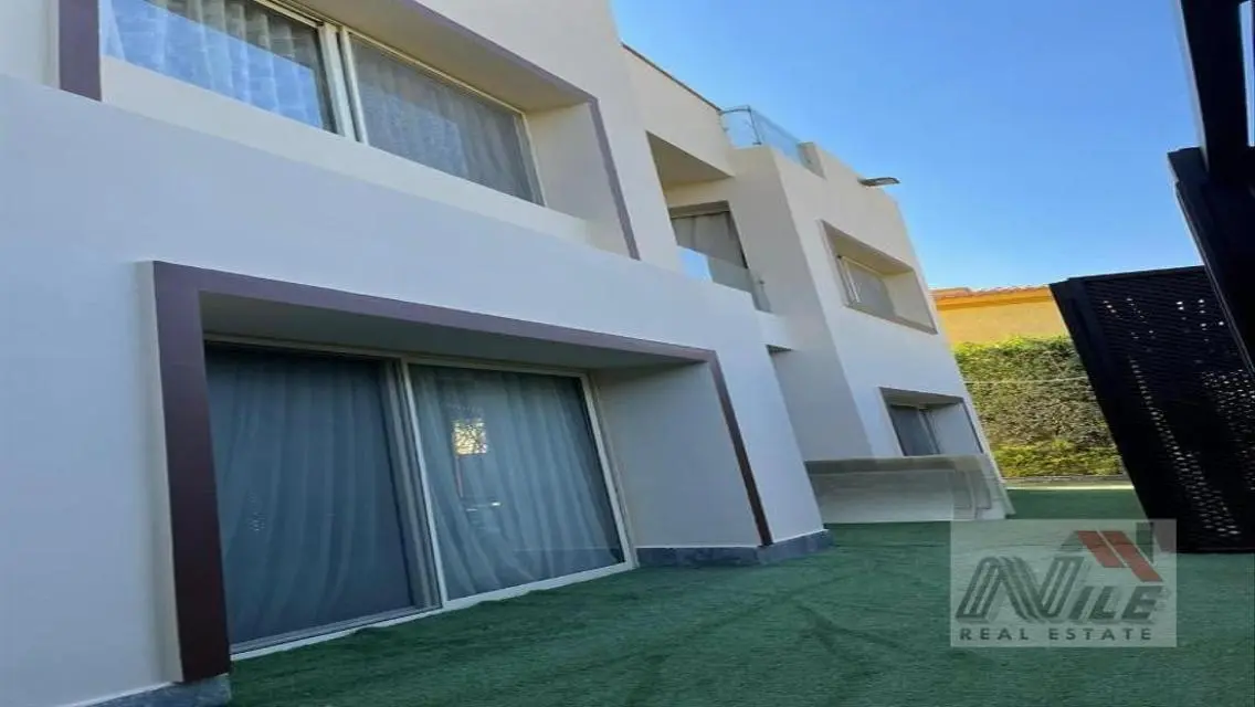 Luxury Villa for Sale - 560 Sqm with Private Pool and Garden