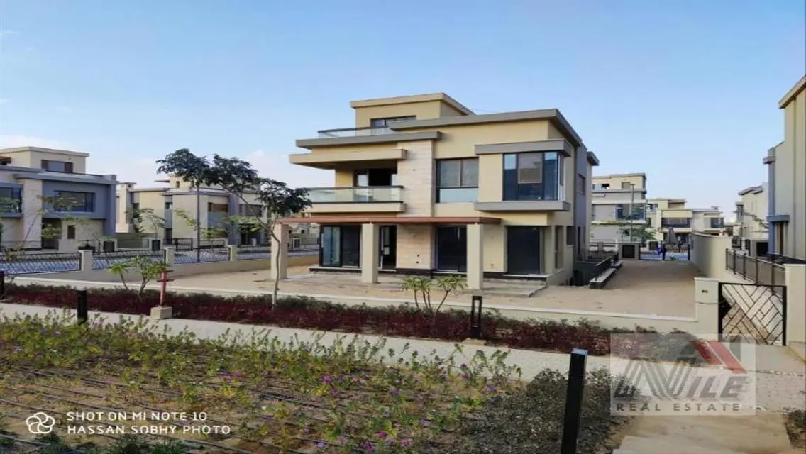 Luxurious Villa for Sale in Villette Sodic - New Cairo