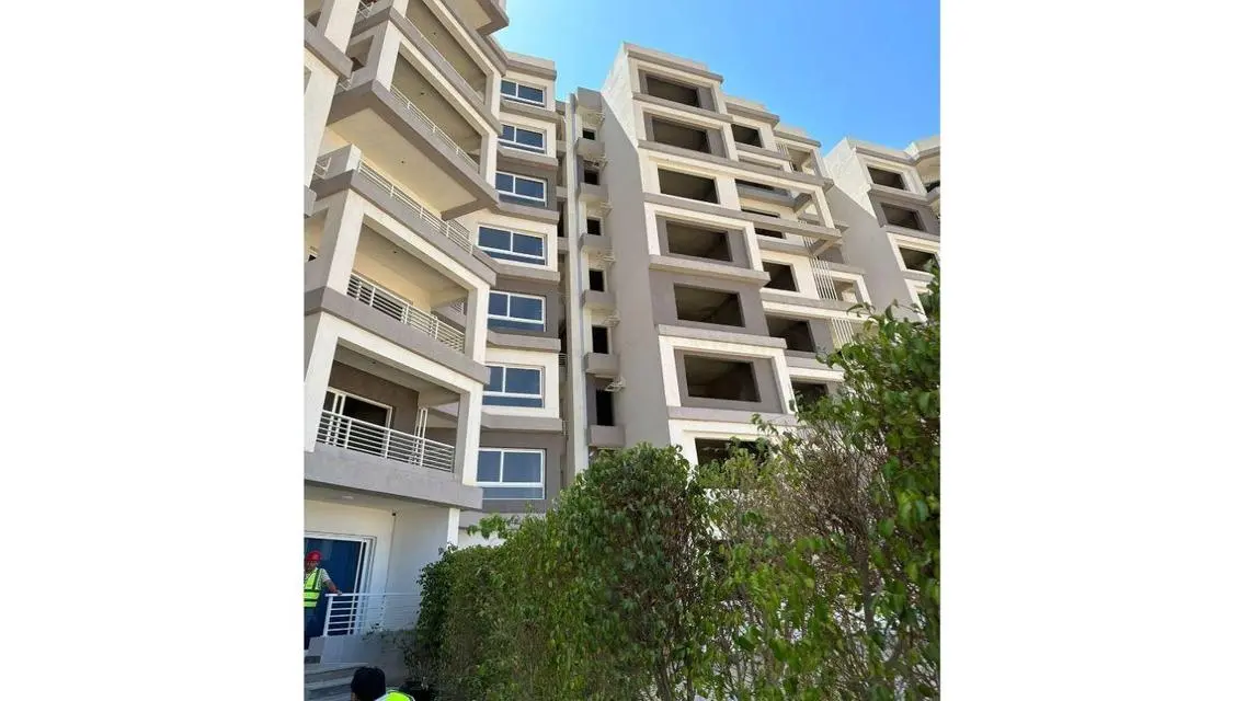 Luxury Apartment in Knowledge-Hub University