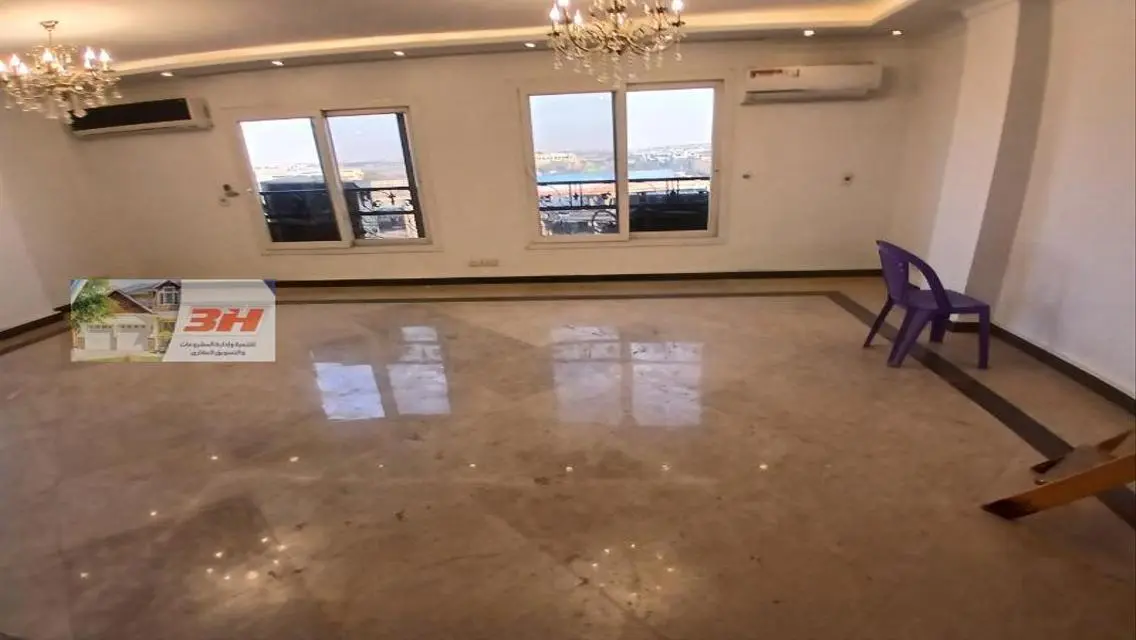 شقة فاخرة بمساحة 320 متر - 45000 جنيها