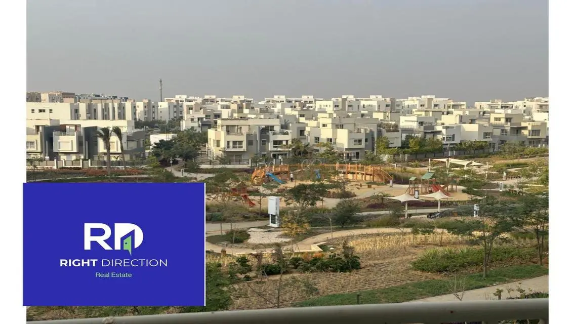 شقة فاخرة مع إطلالات مميزة للبيع
