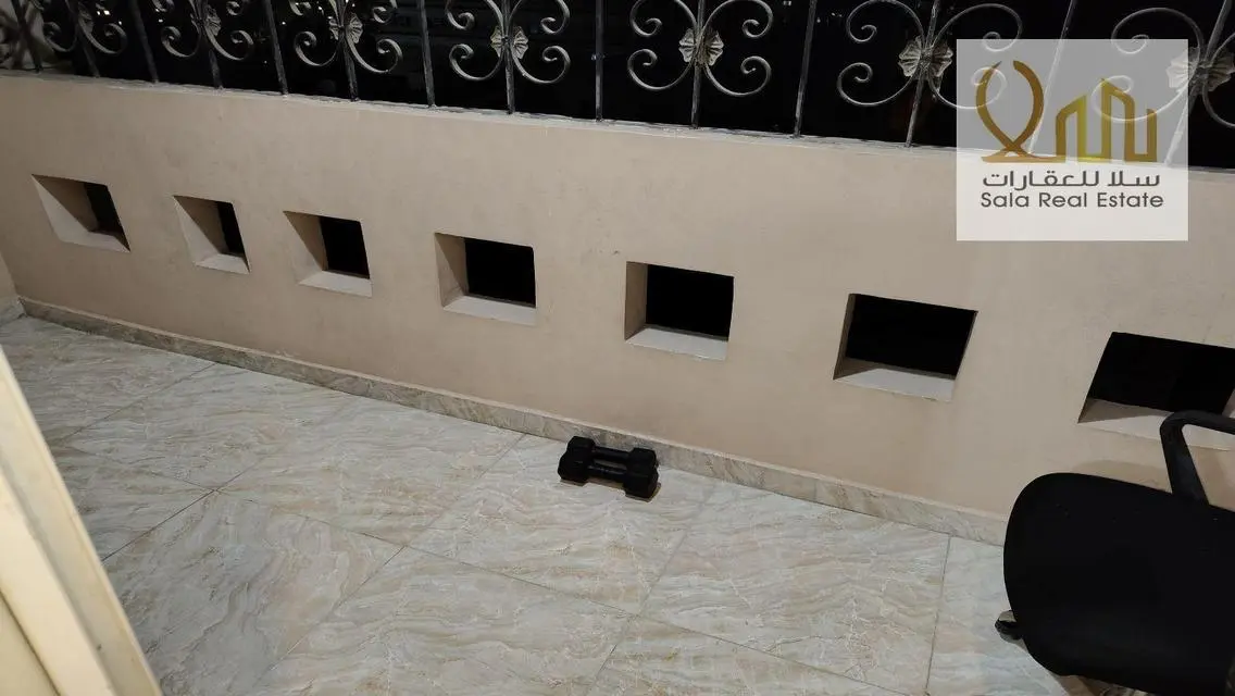 شقة فاخرة للإيجار في موقع متميز