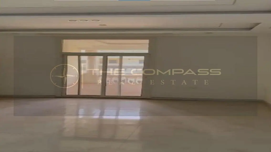 Luxury Apartment for Sale in the Heart of the City