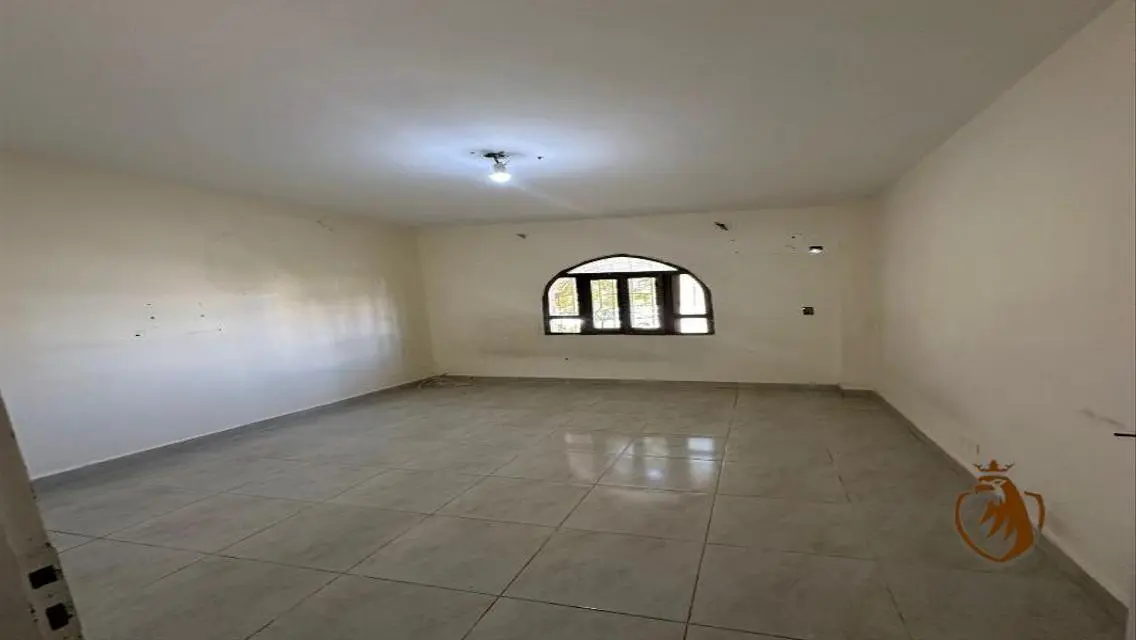 Luxury Apartment in Rehab City