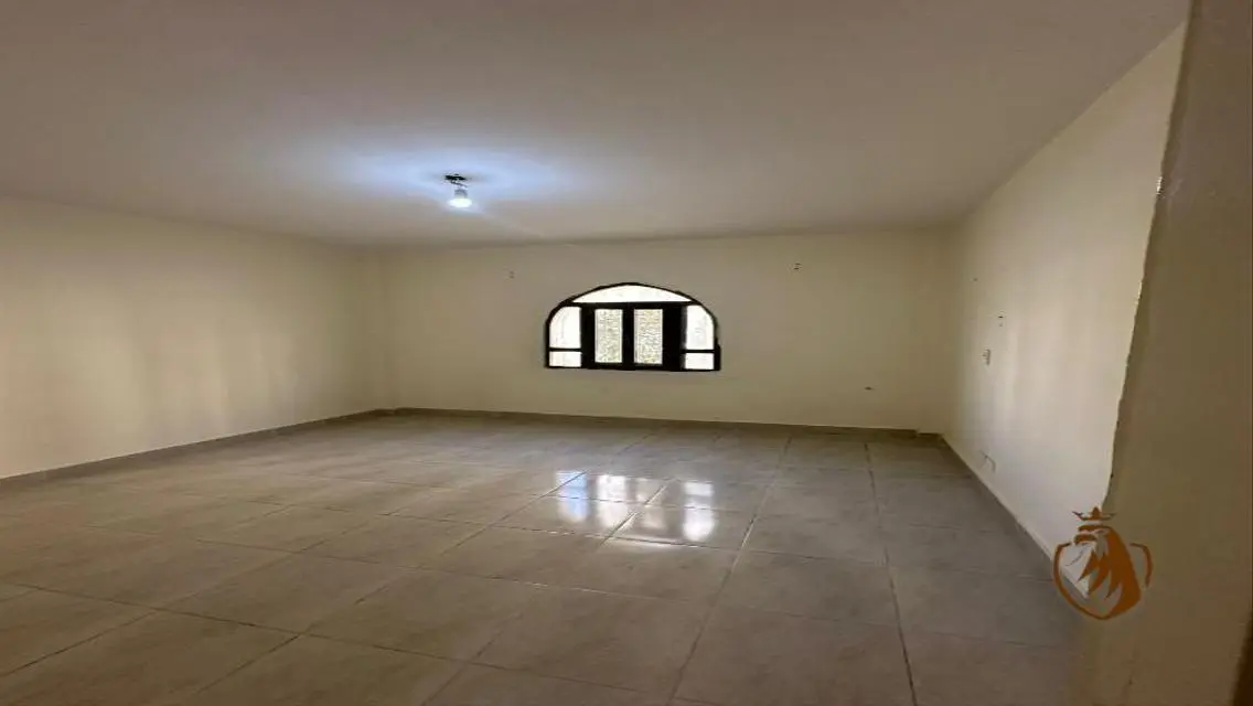 Luxury Apartment in Rehab City