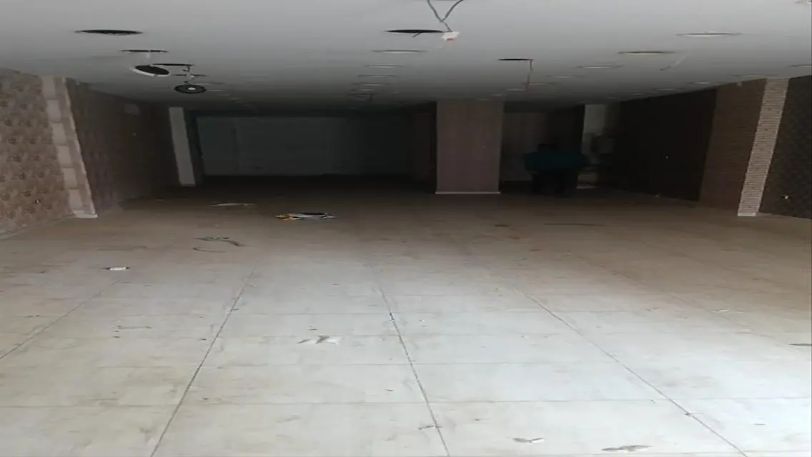 Outstanding Commercial Unit for Sale