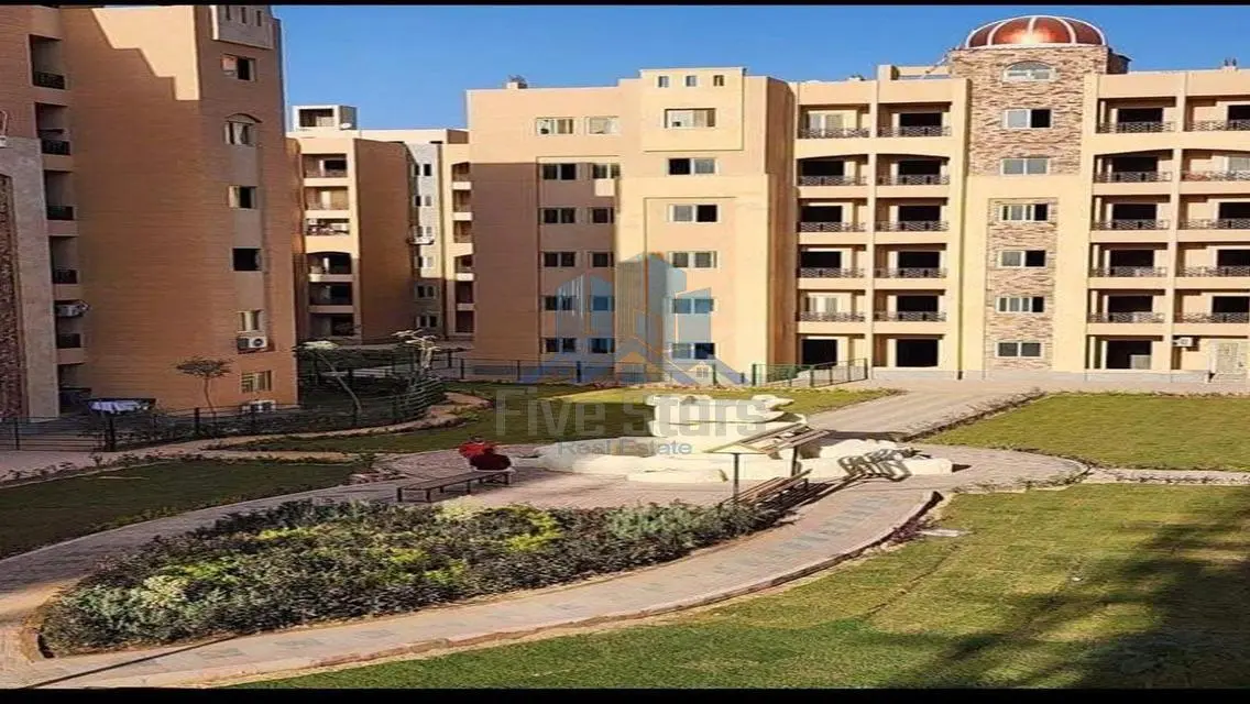 شقة مميزة 135 متر بحمام سباحة ونادي صحي