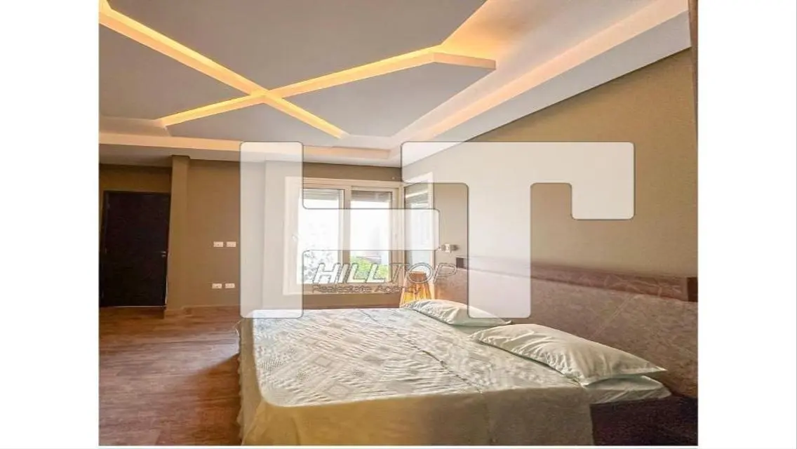 Luxurious Home in Peaceful Hill Top