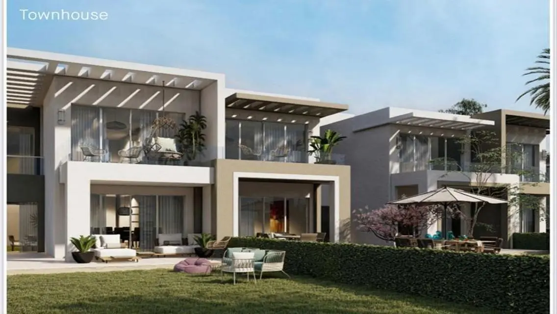 Luxury Apartment in Hyde Park North Overlooking the Lake