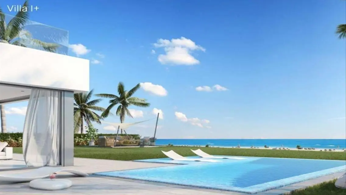 Luxury Apartment in Hyde Park North Overlooking the Lake