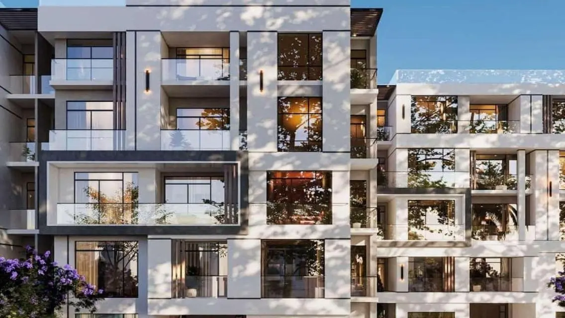 Modern Apartment in Prime Location with Luxury Amenities