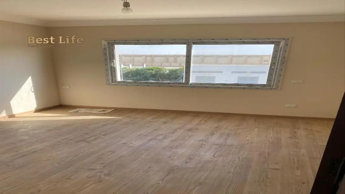 Stunning Apartment for Sale with Lake Views