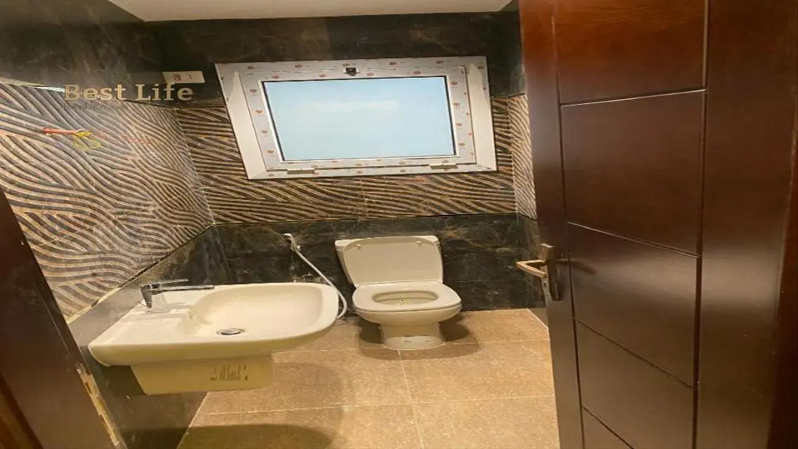 Stunning Apartment for Sale with Lake Views
