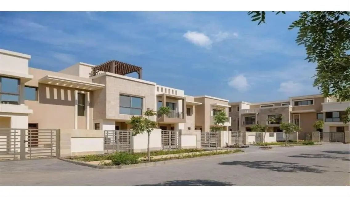 Luxury House for Sale with Private Pool and Garden