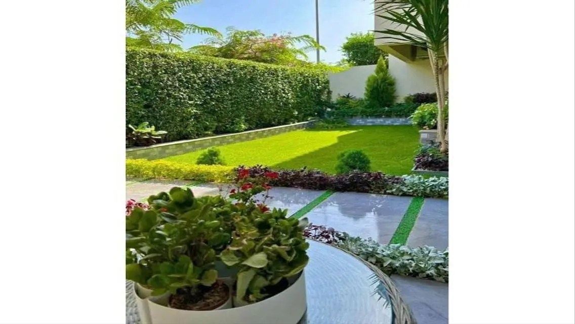 Luxury House for Sale with Private Pool and Garden