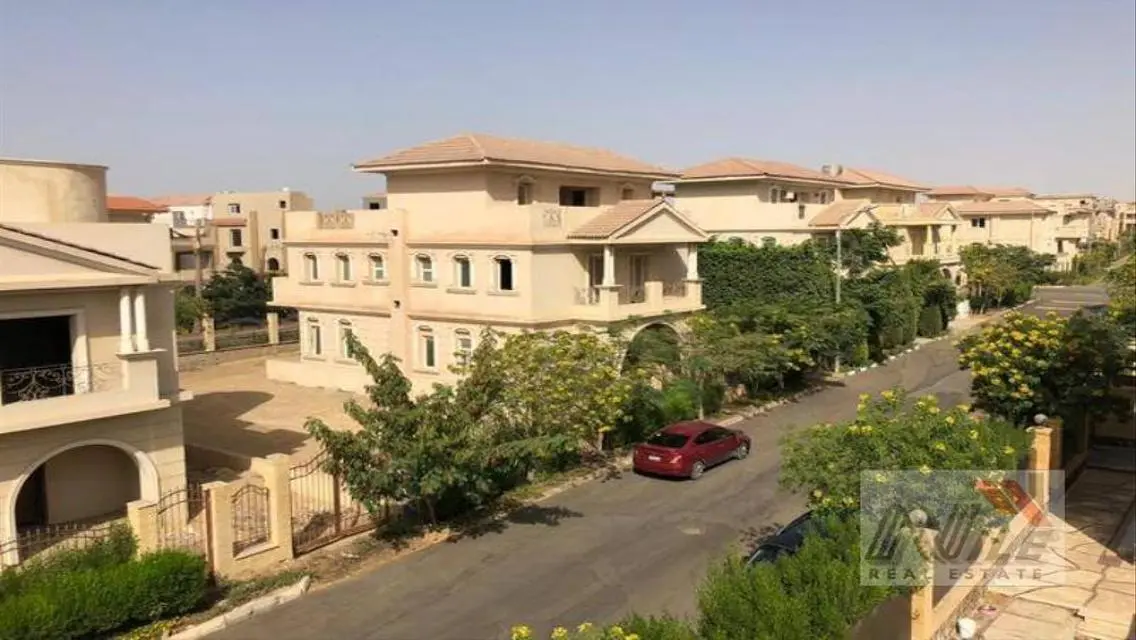 Luxury Villa for Sale with Private Garden and Premium Amenities