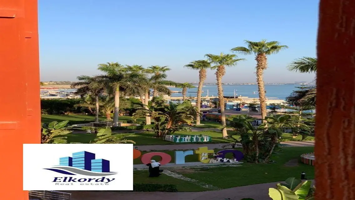 شقة فاخرة في قلب المدينة مع إطلالة رائعة