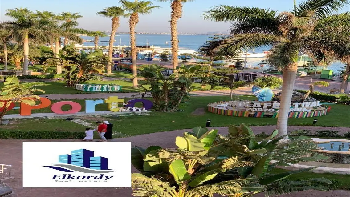 شقة فاخرة في قلب المدينة مع إطلالة رائعة