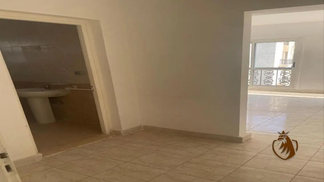 شقة فاخرة في مدينة الرحاب - 225 متر