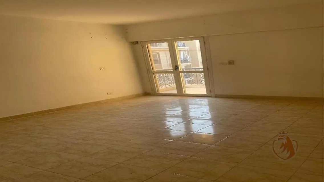 شقة فاخرة في مدينة الرحاب - 225 متر