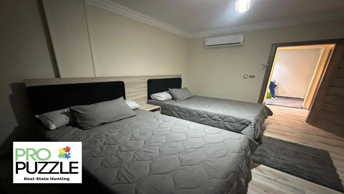 Apartment for Rent in Azad Area - 145 m²