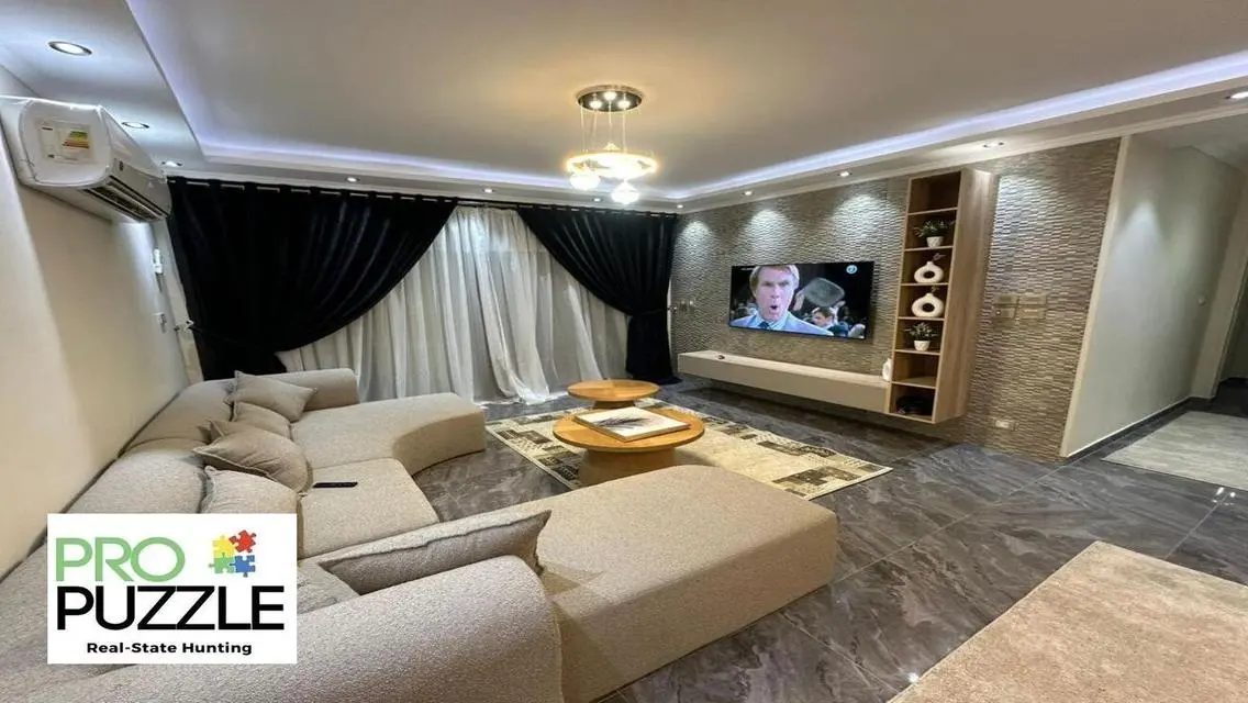 Apartment for Rent in Azad Area - 145 m²