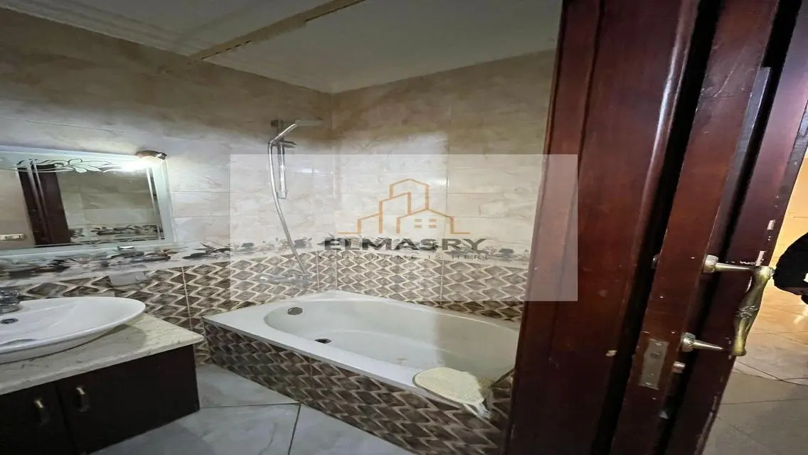 Luxury Apartment for Rent - 160 sqm in a Prime Location