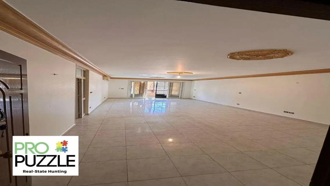 Ground Floor Apartment with Garden for Rent in Rehab Area