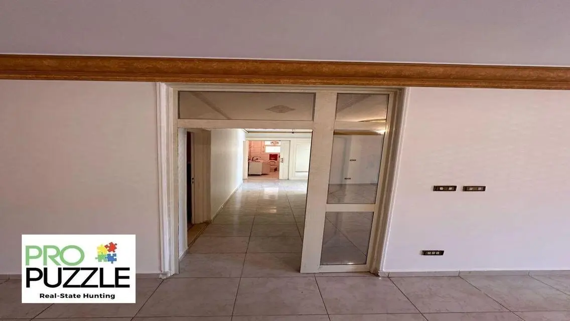 Ground Floor Apartment with Garden for Rent in Rehab Area