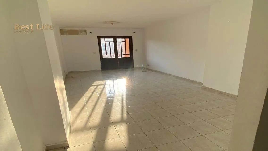 Luxury 3-Bedroom Apartment with Balcony and Gym