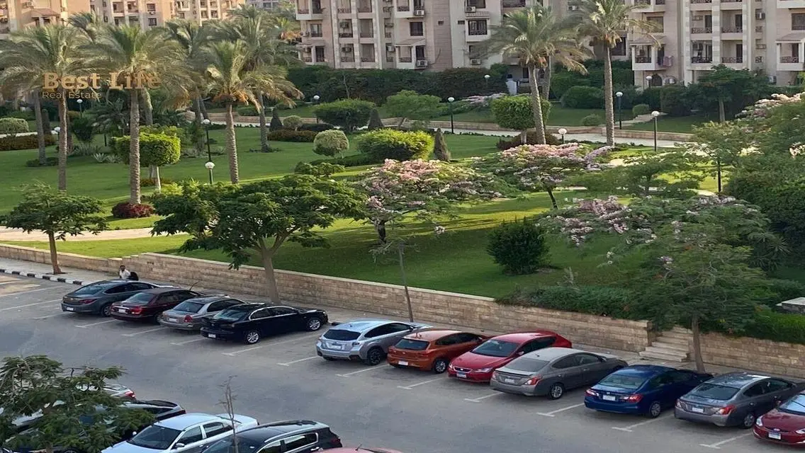 Luxury 3-Bedroom Apartment with Balcony and Gym
