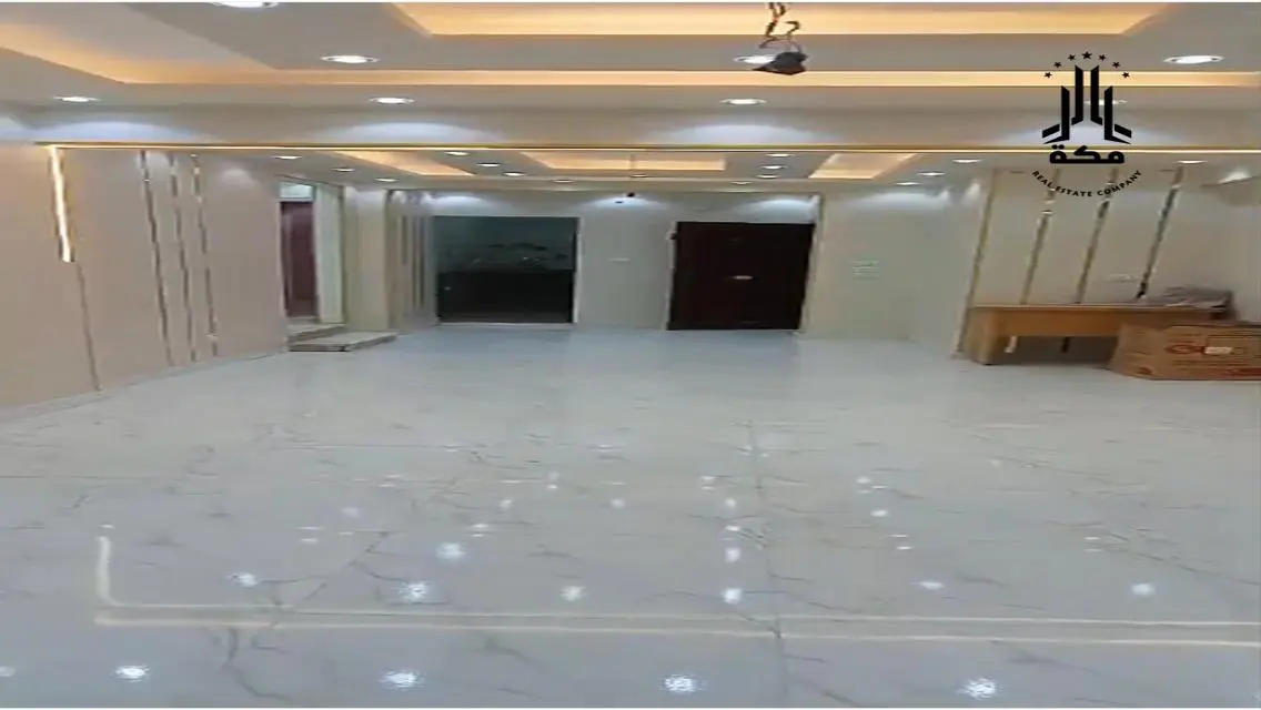 Fully Equipped Office Unit with Modern Design