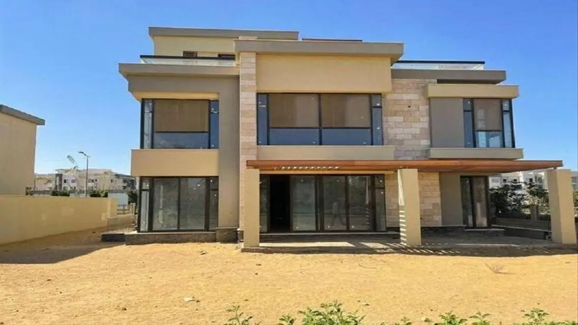 Luxury Villa for Sale with Private Pool and Garden
