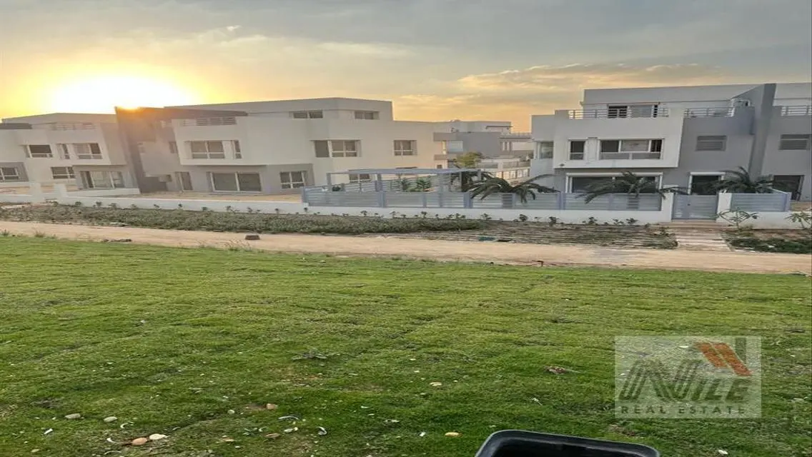 Luxury Apartment in Hyde Park, New Cairo - 24,200,000 EGP